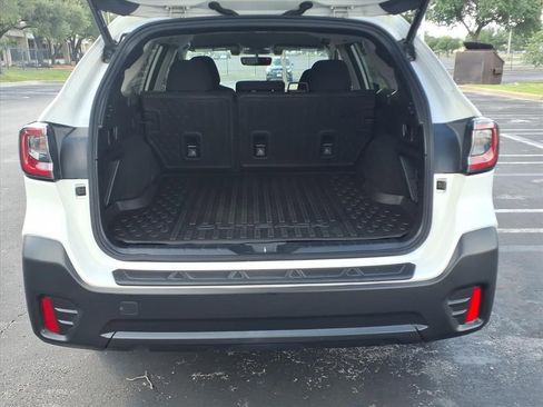 Used 2020 Subaru Outback Premium AWD/4WD image 17