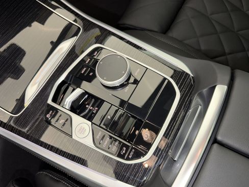 New 2026 BMW X5 xDrive40i w/ M Sport Package image 22