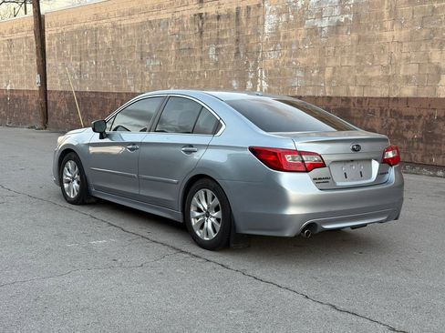 Used 2015 Subaru Legacy 2.5i Premium w/ Moonroof Package image 5