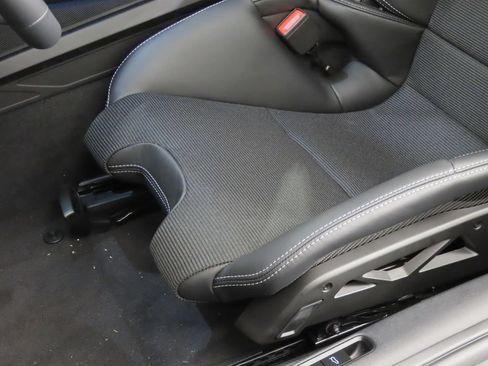Certified 2026 Porsche 911 GT3 RWD image 39