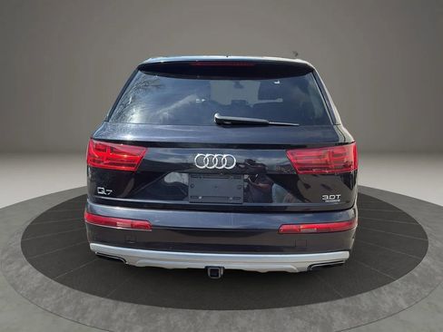 Used 2017 Audi Q7 3.0T Premium Plus w/ Premium Plus Package image 6