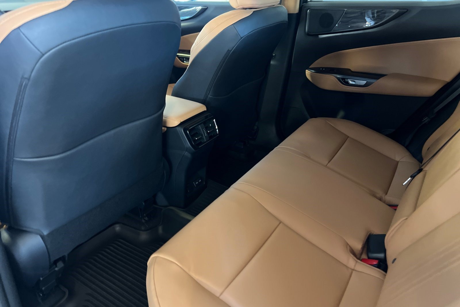 New 2026 Lexus NX 350 AWD w/ Premium Package image 25