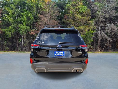 Certified 2025 Subaru Forester Limited AWD/4WD image 18