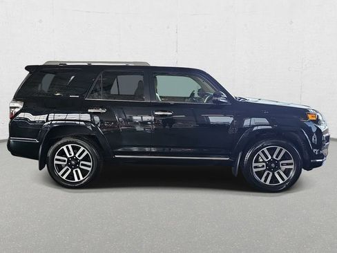 Used 2016 Toyota 4Runner Limited image 4