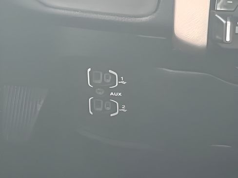 Used 2022 RAM 2500 Laramie AWD/4WD image 29