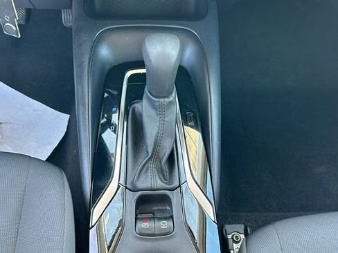 Used 2022 Toyota Corolla LE w/ Carpet Mat Package (TMS) image 20