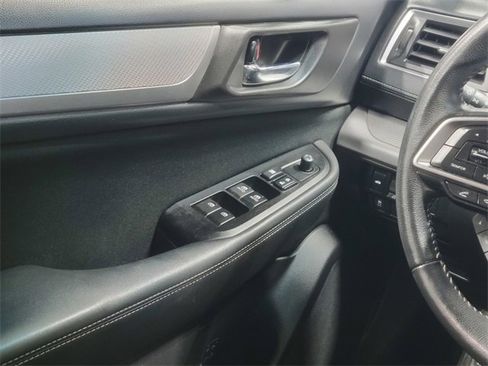 Used 2018 Subaru Legacy 2.5i Premium image 29