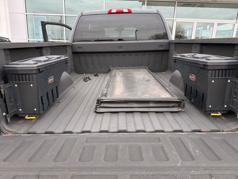 Used 2017 Chevrolet Silverado 1500 LT w/ All Star Edition image 8