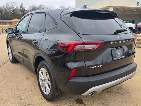 New 2026 Ford Escape Active FWD image 3