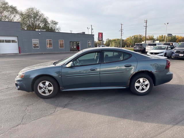 Used 2006 Pontiac Grand Prix w/ Preferred Package FWD image 5