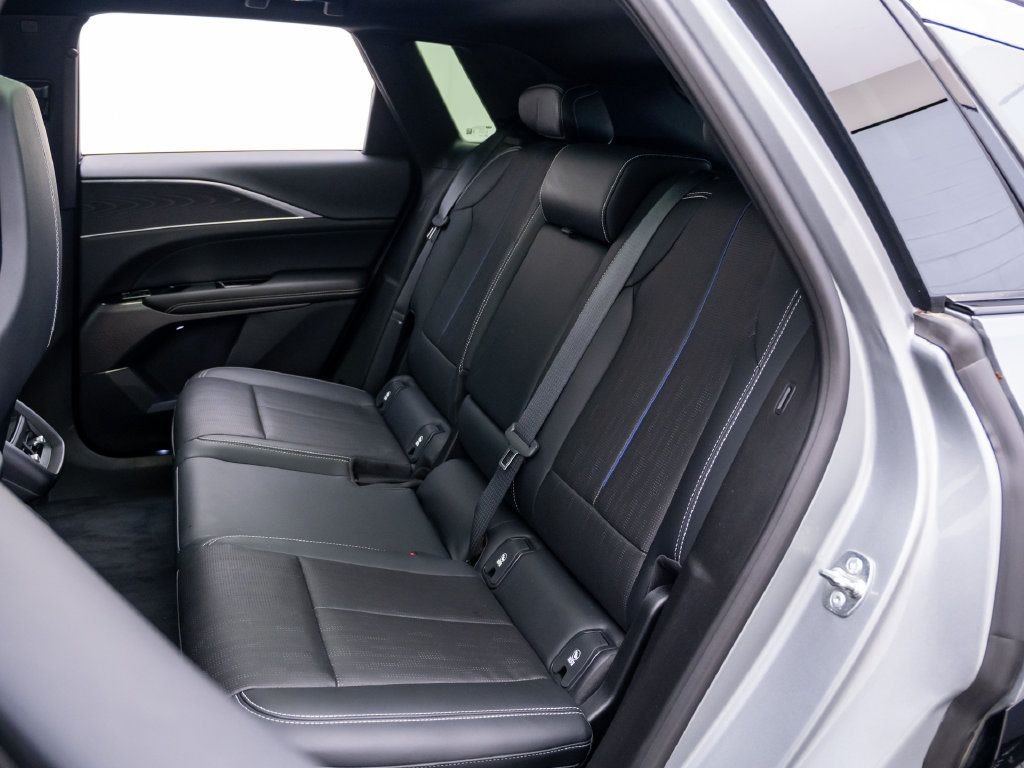 Used 2024 Cadillac Lyriq Luxury w/ LPO, Floor Liner Package AWD/4WD image 20