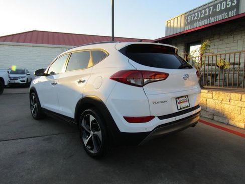 Used 2016 Hyundai Tucson Limited w/ Option Group 03 image 3