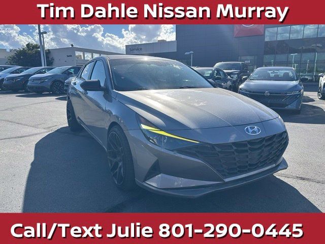 Used 2022 Hyundai Elantra SEL w/ Preferred Accessory Package FWD image 3