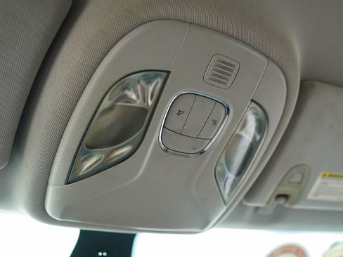Used 2018 Jeep Compass Sport FWD image 11