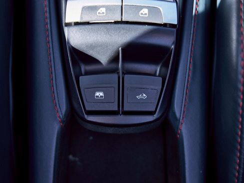 Used 2019 Ferrari 488 Spider image 66