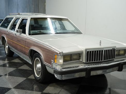 Used 1987 Mercury Grand Marquis Colony Park GS image 14
