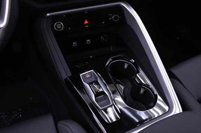 Certified 2025 Audi Q5 Premium AWD/4WD image 16