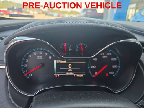 Used 2014 Chevrolet Impala LT w/ Convenience Package FWD image 9