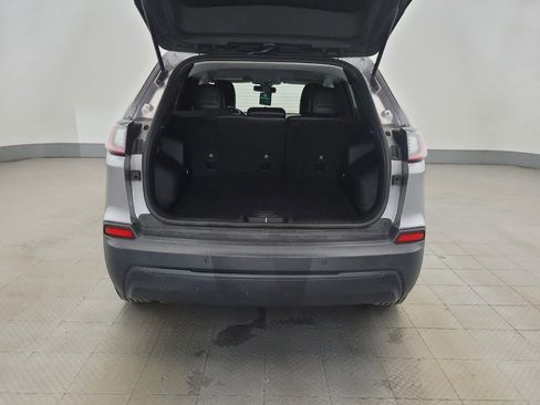 Used 2020 Jeep Cherokee Latitude Plus w/ Cold Weather Group image 29