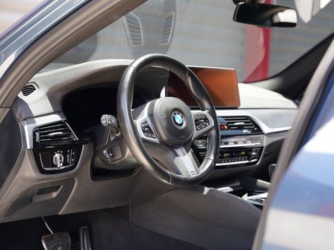 Used 2023 BMW M550i xDrive w/ Executive Package AWD/4WD image 13