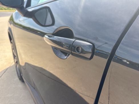 Used 2024 Nissan Rogue SV FWD image 10