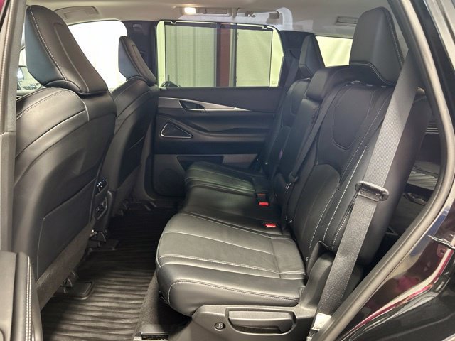 Used 2023 INFINITI QX60 Luxe w/ Performance Audio Package AWD/4WD image 18