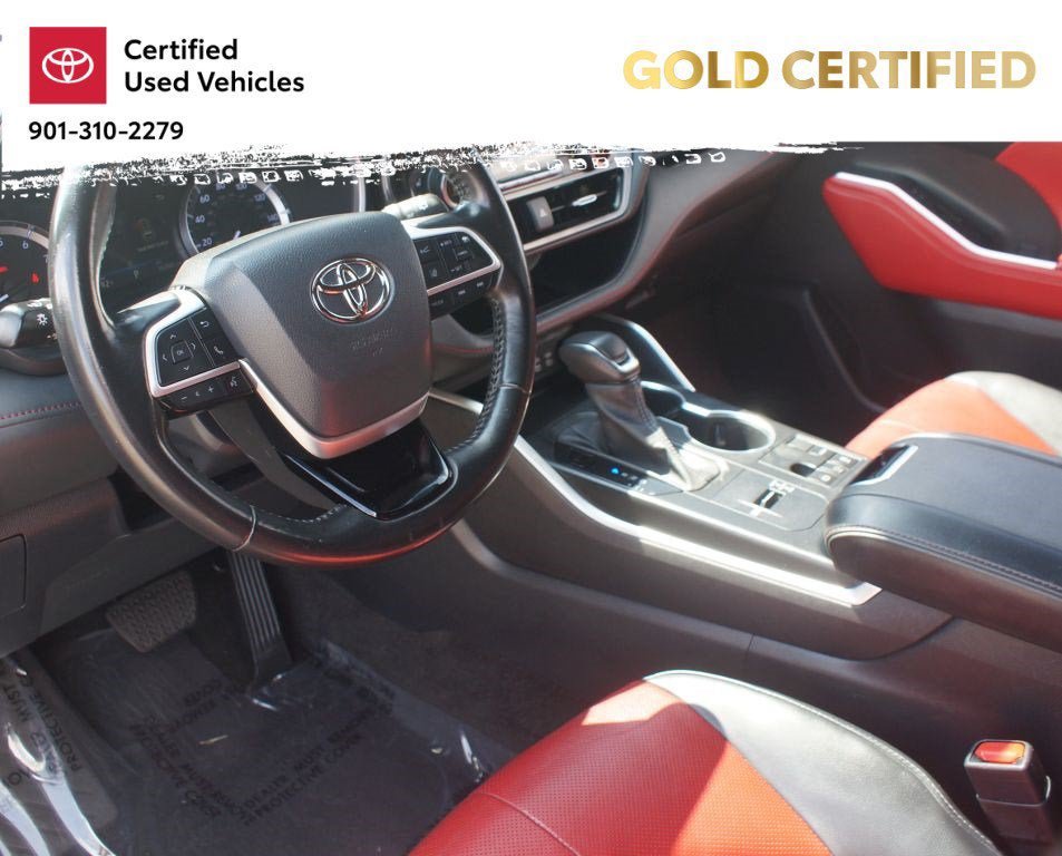 Used 2023 Toyota Highlander XSE FWD image 14
