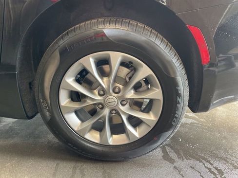 New 2026 Chrysler Pacifica Select image 48