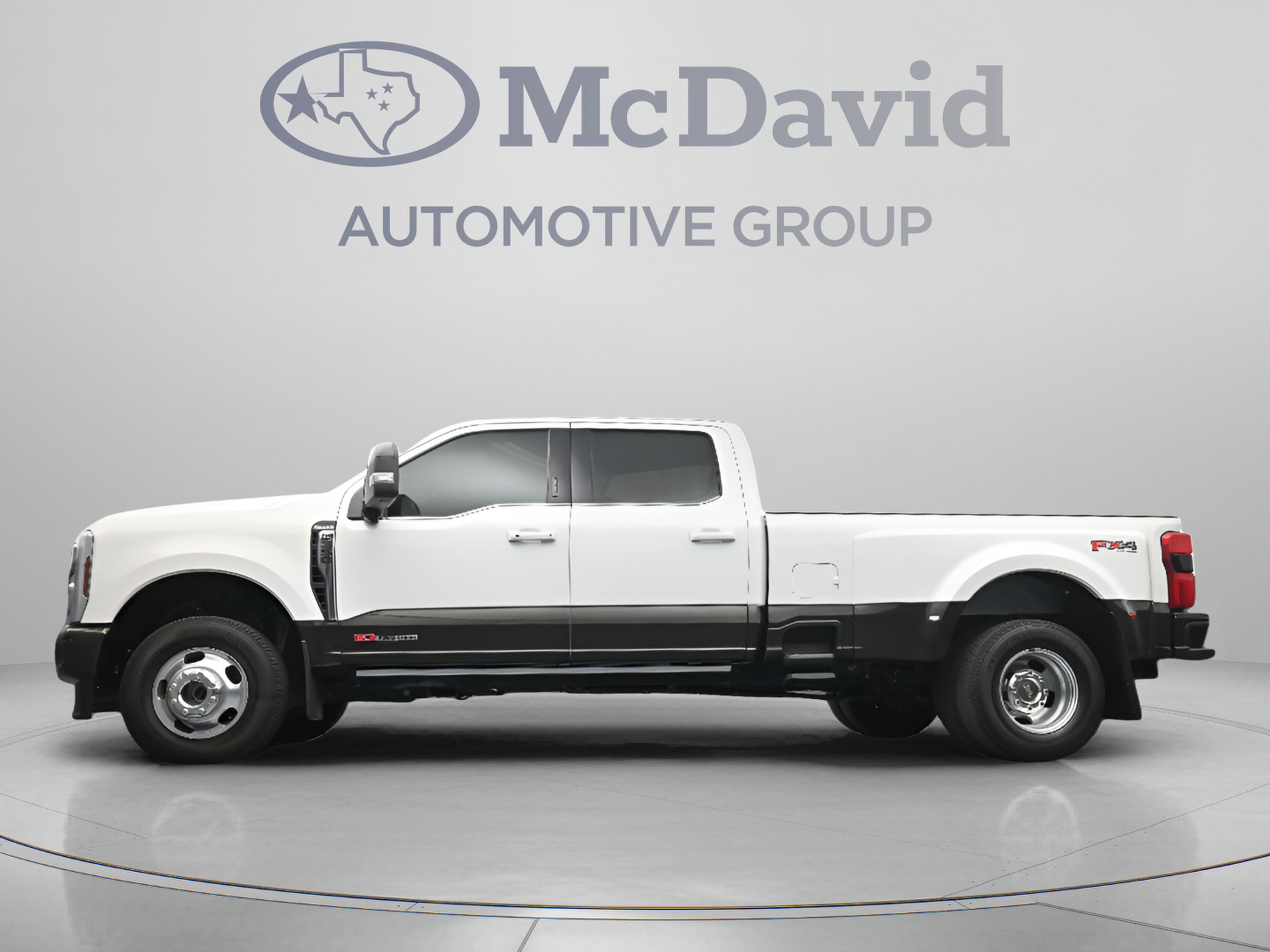 Used 2024 Ford F350 King Ranch AWD/4WD image 28