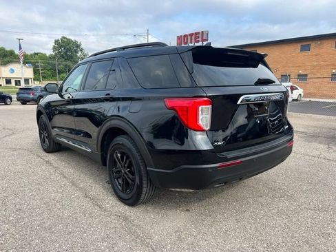 Certified 2024 Ford Explorer XLT AWD/4WD image 6