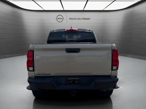 Used 2023 Chevrolet Colorado Trail Boss w/ LPO, Skid Plate Package AWD/4WD image 5