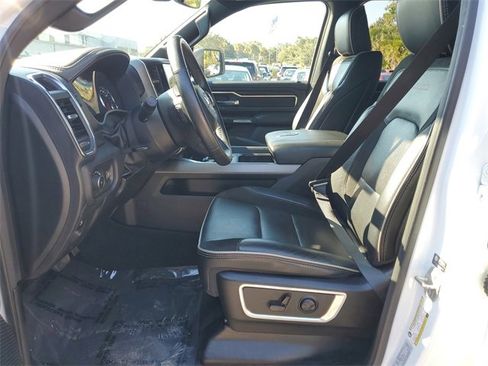Used 2024 RAM 1500 Laramie image 15