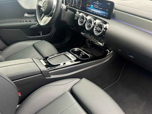 Certified 2025 Mercedes-Benz CLA 250 image 17