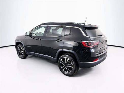 Used 2022 Jeep Compass Limited AWD/4WD image 9
