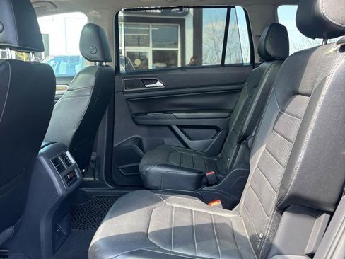 Used 2019 Volkswagen Atlas SEL Premium image 13