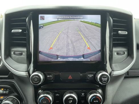 Used 2022 RAM 1500 Big Horn image 8