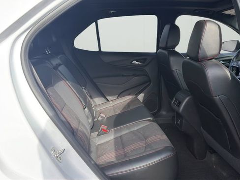 Used 2024 Chevrolet Equinox RS FWD image 8