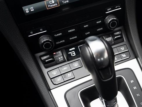 Used 2024 Porsche 718 Cayman S image 25