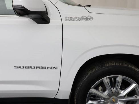 Certified 2021 Chevrolet Suburban High Country image 24