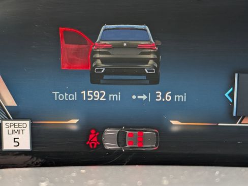 Used 2025 BMW X5 xDrive40i image 19