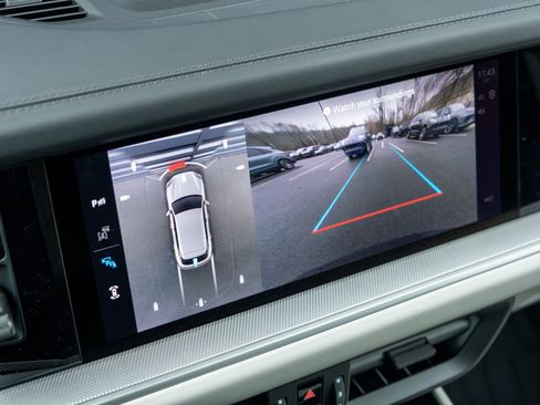 New 2026 Porsche Cayenne image 32