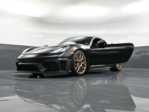 New 2025 Porsche 718 Cayman GT4 RS image 39