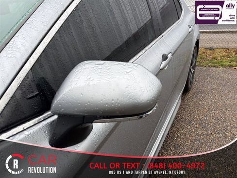 Used 2023 Toyota Camry SE image 47