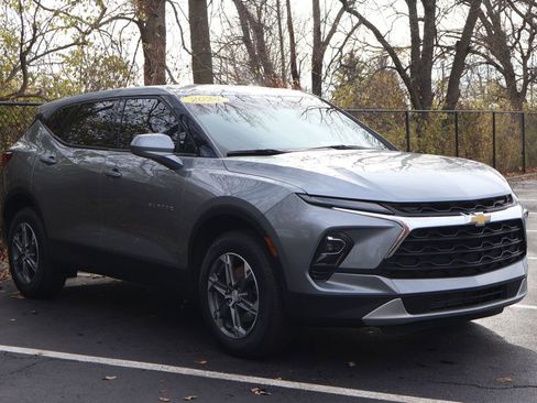 Certified 2024 Chevrolet Blazer LT image 12