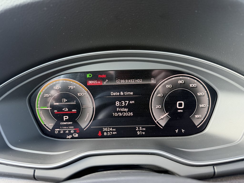 Used 2025 Audi Q5 e Premium AWD/4WD image 17