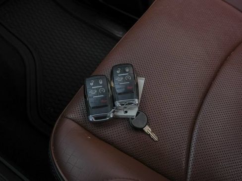 Used 2019 RAM 2500 Limited AWD/4WD image 53