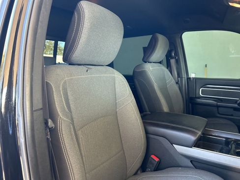 Used 2021 RAM 2500 Big Horn w/ Level 2 Equipment Group image 25