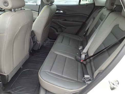 New 2026 Chevrolet Trax ACTIV w/ Sunroof Package image 13