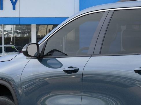 New 2026 Chevrolet Traverse LT w/ LPO, Floor Liner Package image 13