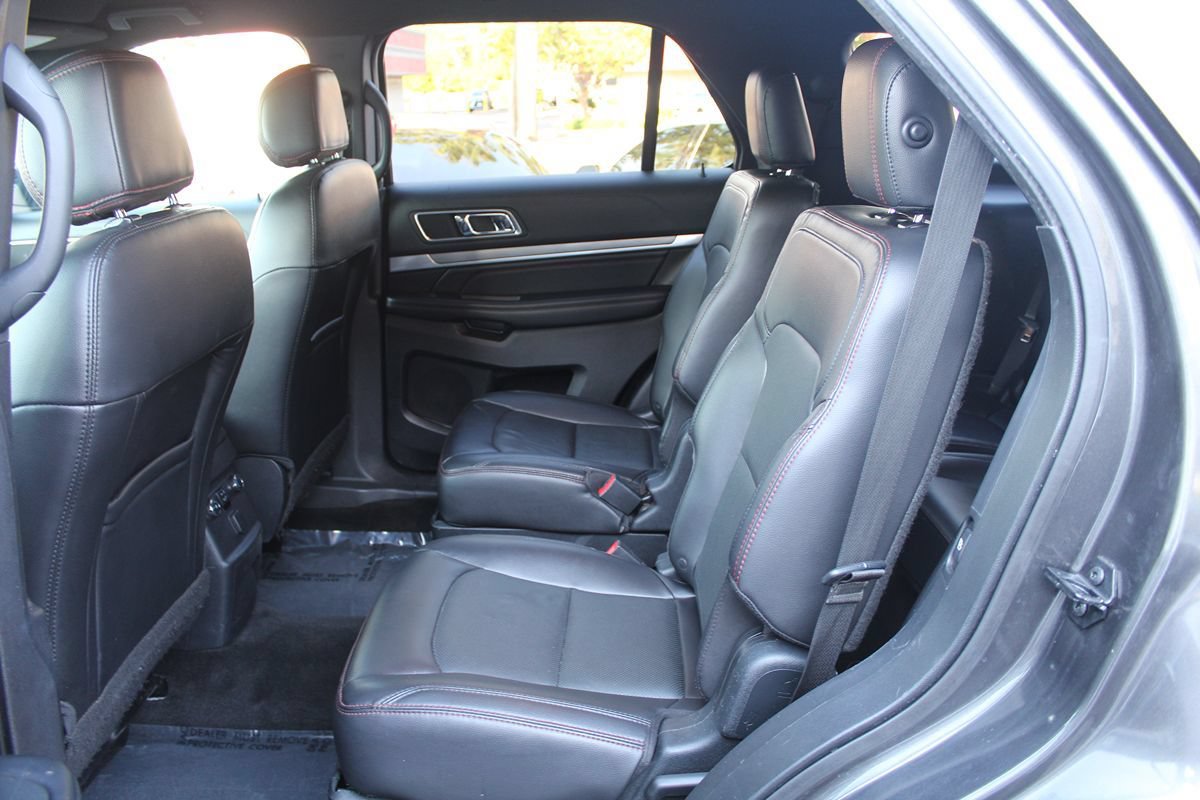 Used 2017 Ford Explorer Sport AWD/4WD image 25